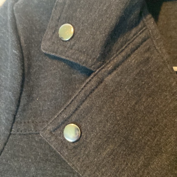 NWOT & Vintage Forever 21 Charcoal Gray Blazer - Picture 4 of 8